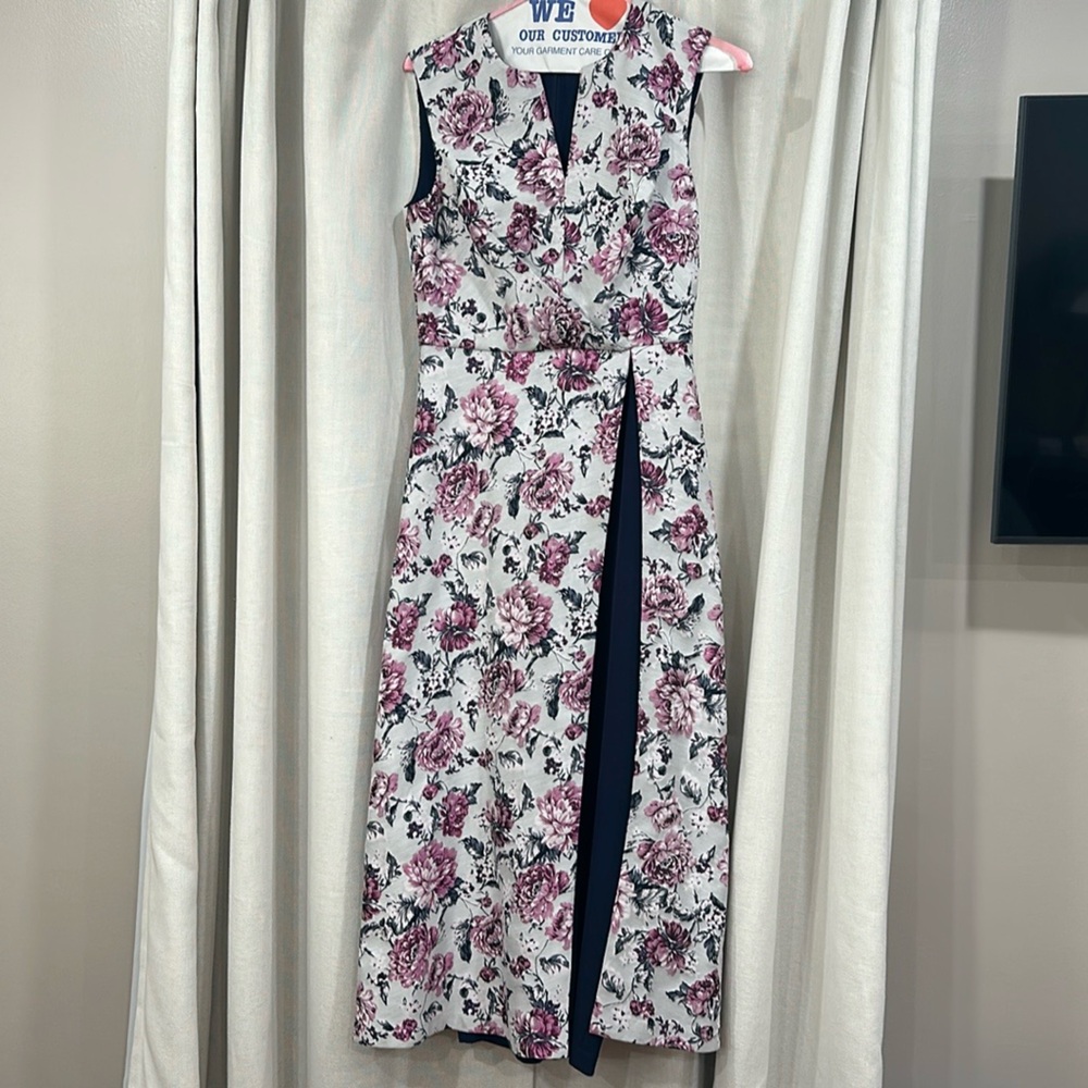 KAY UNGER GOWN/JUMPSUIT Silver pink and navy florals